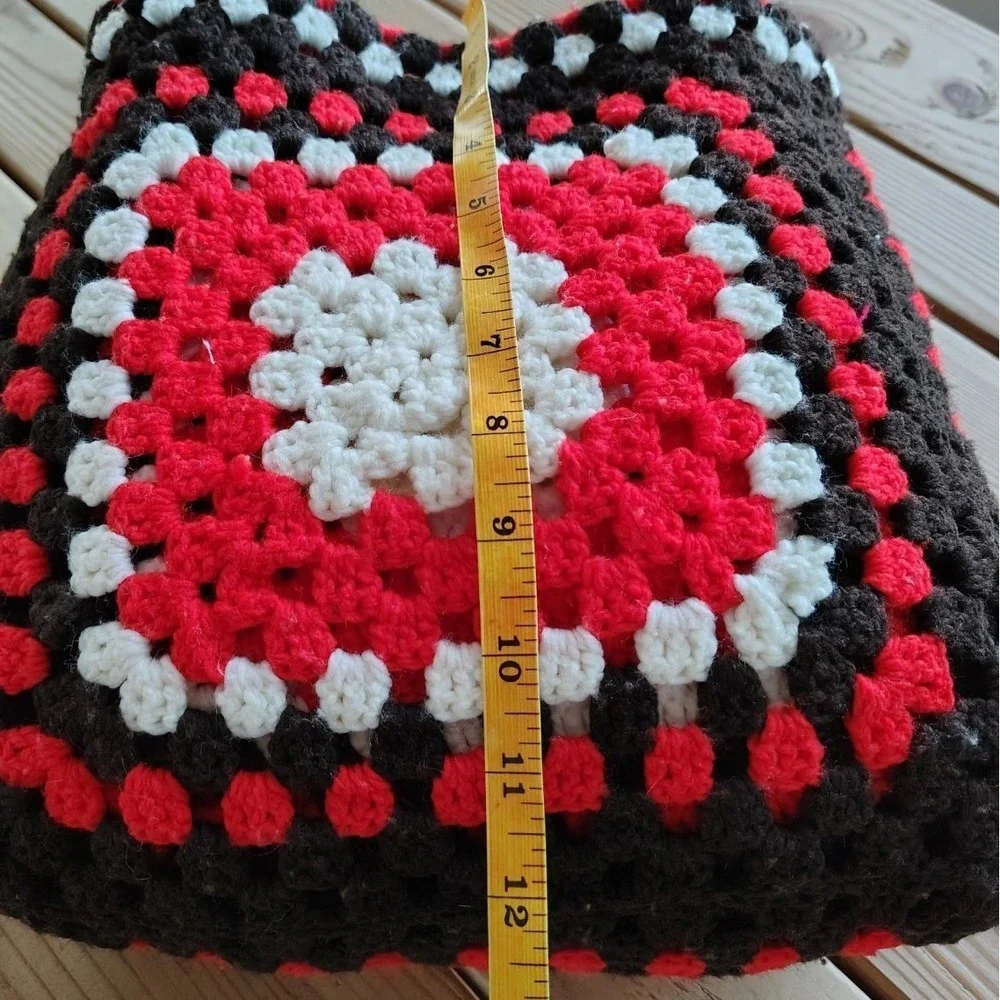 The Unbranded Brand vintage crochet
